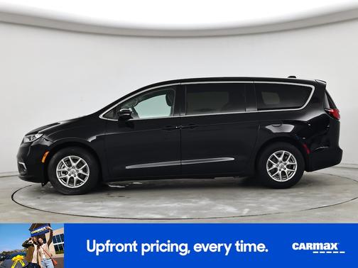 Black 2024 Chrysler Pacifica Touring L