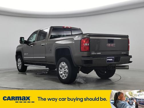 2015 GMC Sierra 2500 Denali