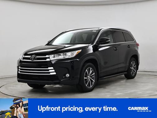 Black 2018 Toyota Highlander XLE