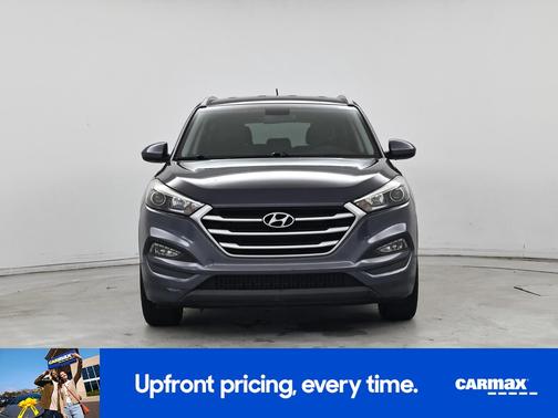Gray 2017 Hyundai TUCSON SE