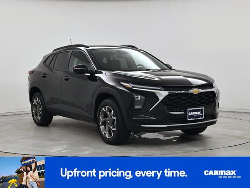 Black 2025 Chevrolet Trax LT