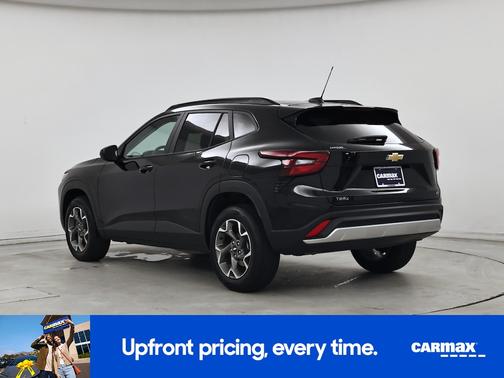 Black 2025 Chevrolet Trax LT