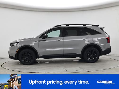 Gray 2023 Kia Sorento X-Line EX