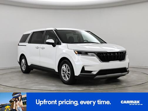 2024 Kia Carnival LX Seat Package