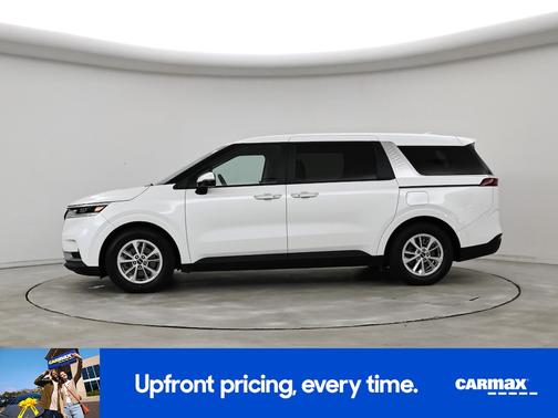 2024 Kia Carnival LX Seat Package