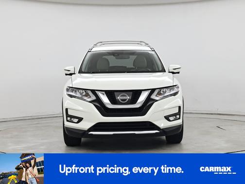 White 2017 Nissan Rogue SL