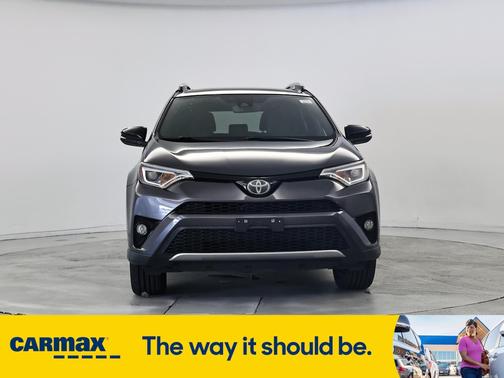 2018 Toyota RAV4 SE