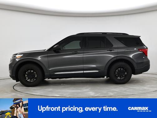 Gray 2020 Ford Explorer XLT