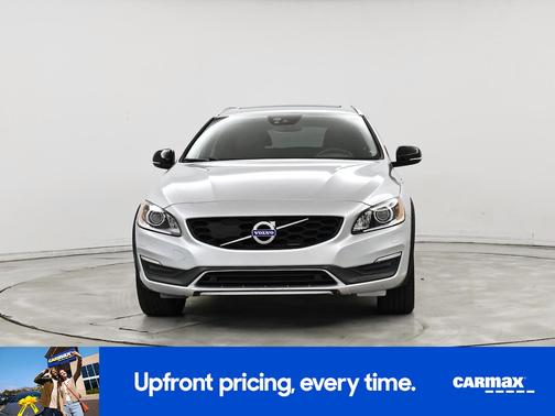 2015 Volvo V60 Cross Country T5 Platinum