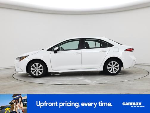 White 2021 Toyota Corolla LE