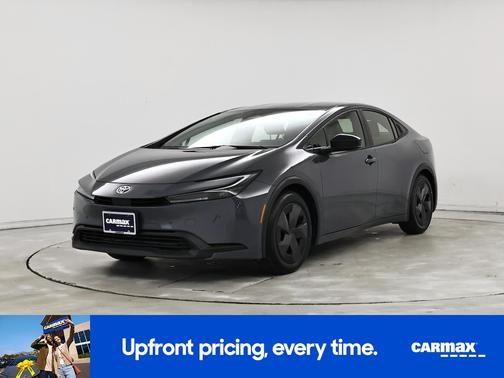 2025 Toyota Prius LE