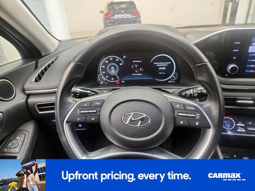 2022 Hyundai SONATA SEL