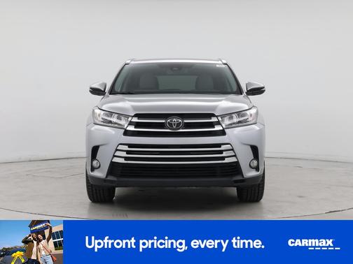 Silver 2018 Toyota Highlander Limited