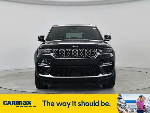 2023 Jeep Grand Cherokee Summit
