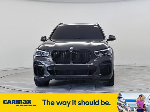 2022 BMW X5 M50i