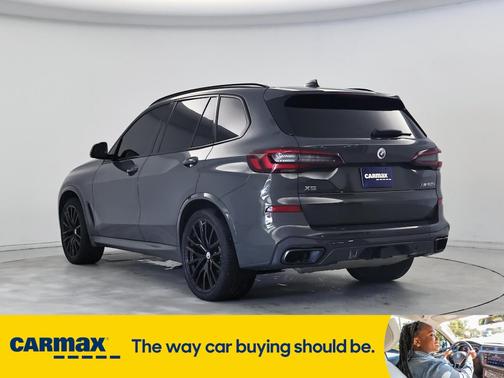 2022 BMW X5 M50i
