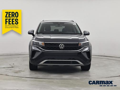 Gray 2024 Volkswagen Taos SE