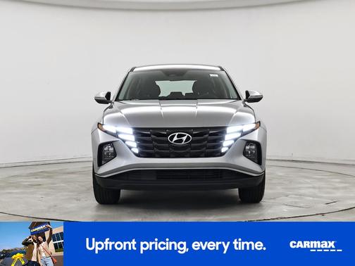 2022 Hyundai TUCSON SE