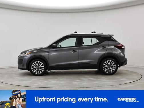 2022 Nissan Kicks SV