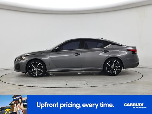 Gray 2024 Nissan Altima SR