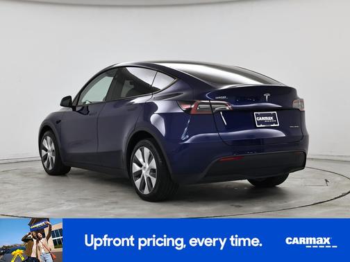 Blue 2024 Tesla Model Y Long Range