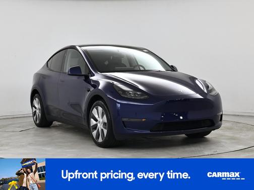 Blue 2024 Tesla Model Y Long Range