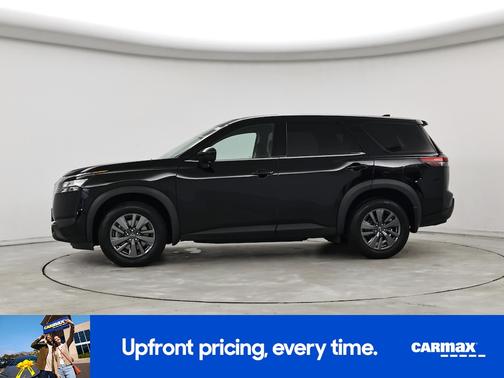 2024 Nissan Pathfinder S