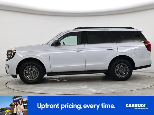 White 2025 Ford Expedition Active