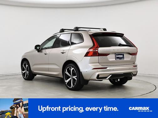 2025 Volvo XC60 B5 Ultra