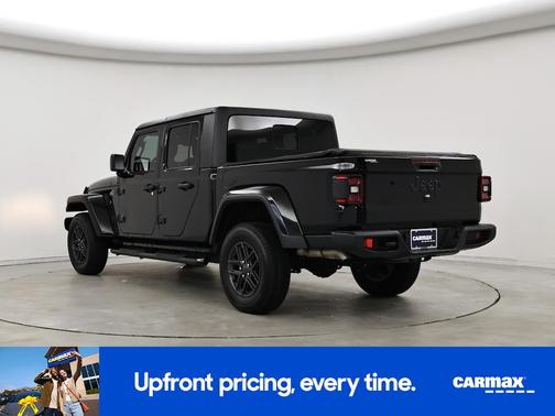 2024 Jeep Gladiator Sport S