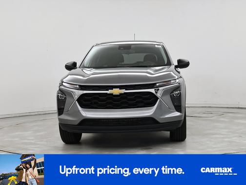 Gray 2025 Chevrolet Trax LS
