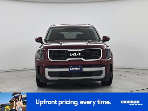 Red 2023 Kia Telluride S