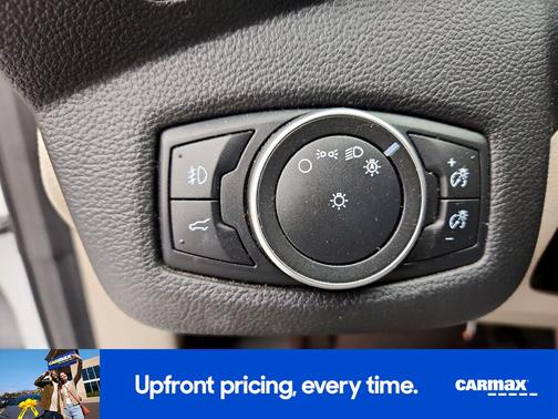 White 2019 Ford Escape SE
