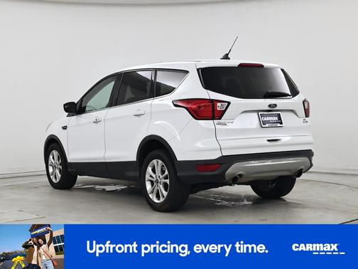 White 2019 Ford Escape SE