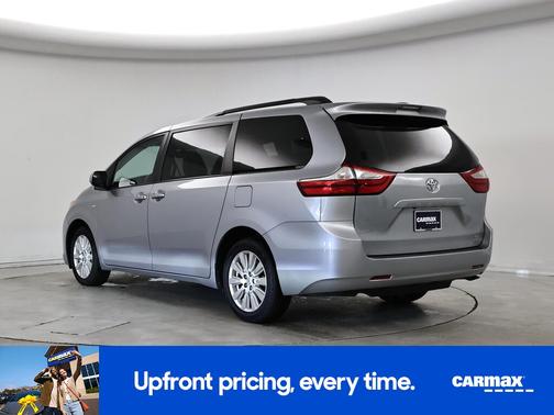 2017 Toyota Sienna LE