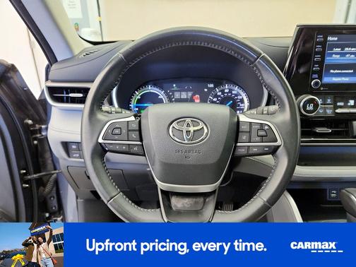 2022 Toyota Highlander Hybrid XLE