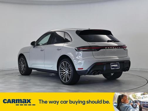2023 Porsche Macan