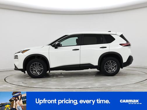White 2023 Nissan Rogue S