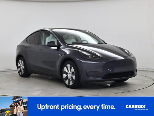 Gray 2023 Tesla Model Y Long Range