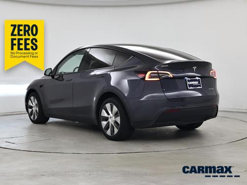 Gray 2023 Tesla Model Y Long Range