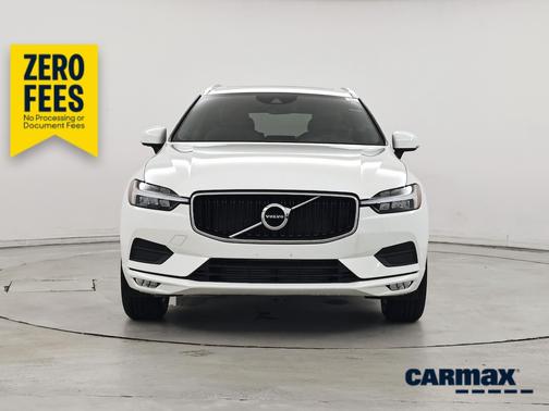 White 2021 Volvo XC60 T5 Momentum