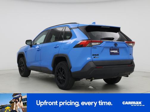 2021 Toyota RAV4 LE