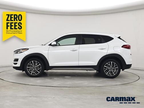 White 2021 Hyundai TUCSON SEL