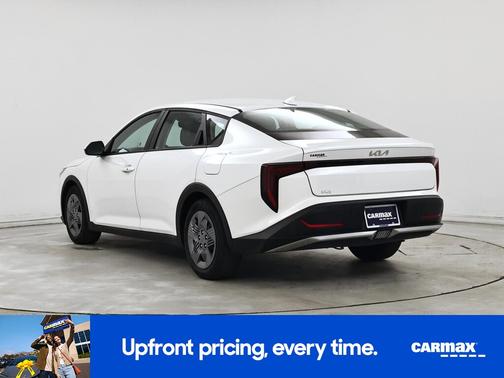 White 2025 Kia K4 LX