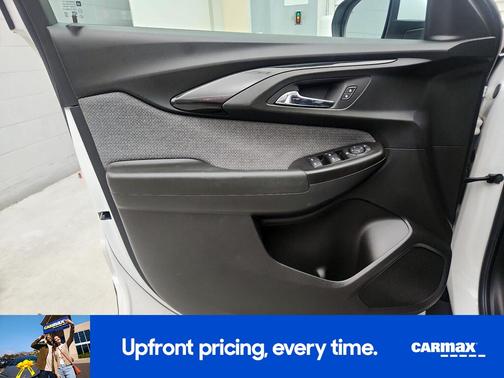 White 2021 Chevrolet Trailblazer LT