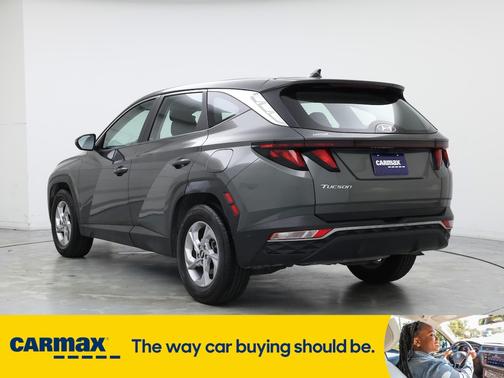 2022 Hyundai TUCSON SE
