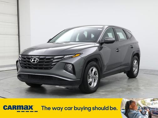 2022 Hyundai TUCSON SE
