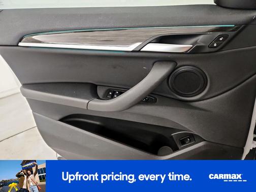 White 2020 BMW X2 SDrive28i