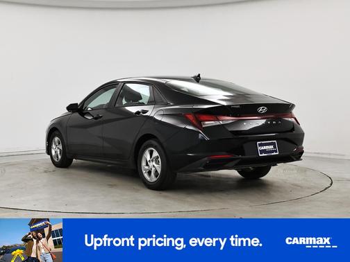 2023 Hyundai ELANTRA SE