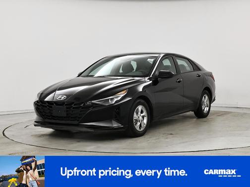 2023 Hyundai ELANTRA SE